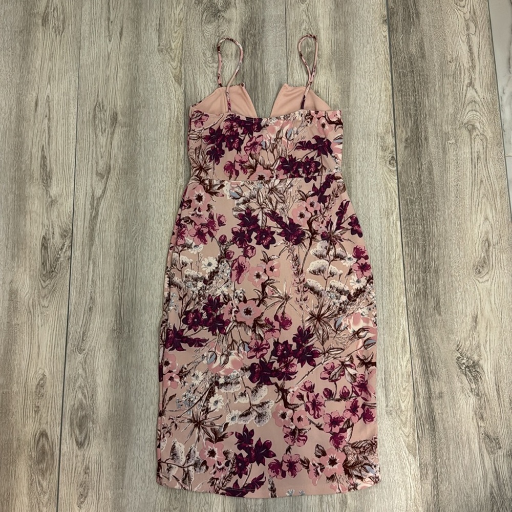Charolette Russe medium floral dress - Picture 5 of 5
